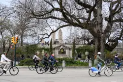 Early Addition: The fight over e-bikes in NYC parks