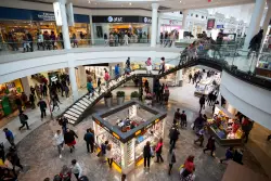 ‘Over 300 youth’ descend upon New Jersey mall, sparking massive brawl planned through TikTok: officials