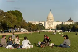 Memorial Day weekend to be sunny — with a chance of 25 mph wind gusts