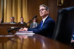 "Lawmakers twiddle their thumbs": Trump administration rants as Democrats stop crypto bill