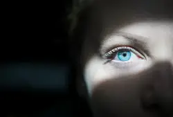 More people are permanently changing their eye color. How risky is it?